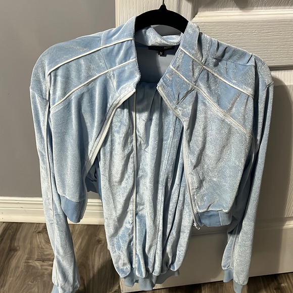 Fashion Nova Velvet Set - Picture 1 of 3